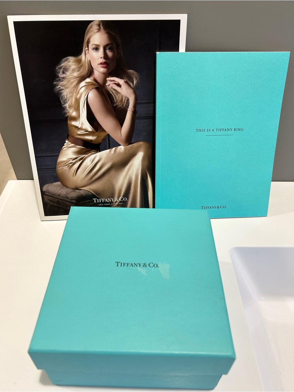 Tiffany & Co. Signature Blue Gift Box and Booklets